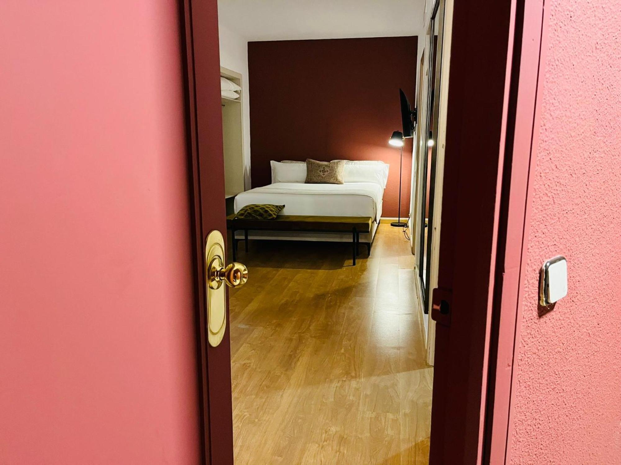 Aparthoteltribunal Мадрид Экстерьер фото